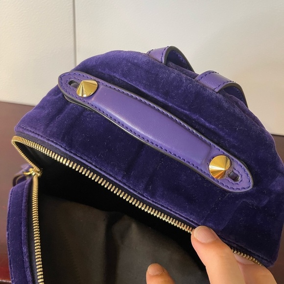 Fendi mini velvet backpack - Picture 7 of 16